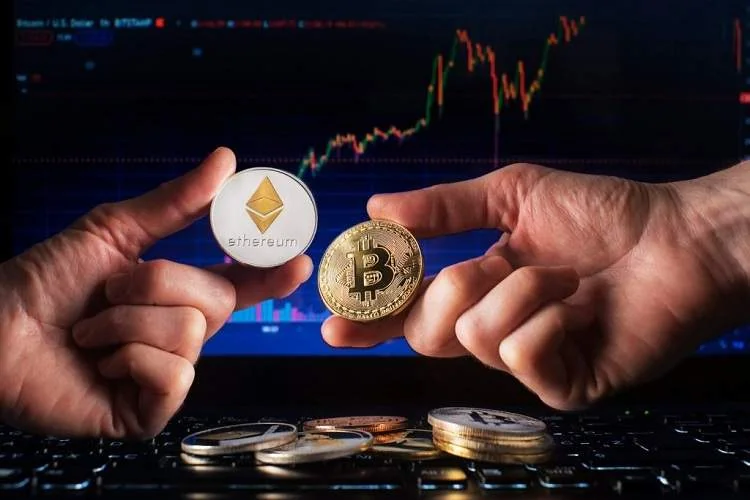 مقایسه اتریوم با بیت کوین سرمایه گذاری در بیت کوین بهتر است یا اتریوم؟